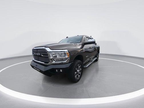 2020 RAM 2500 Big Horn Crew Cab 4X4 6'4' Box