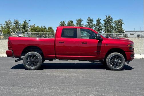 Molten Red Pearlcoat 2026 RAM 2500 Laramie Crew Cab 4x4 6'4' Box