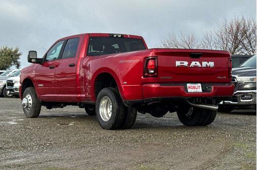 2026 RAM 3500 Big Horn Crew Cab 4x4 8' Box