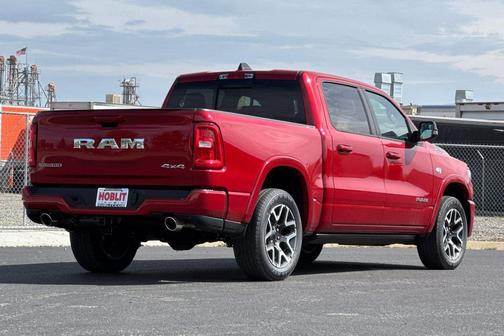 Molten Red Pearlcoat 2026 RAM 1500 Laramie