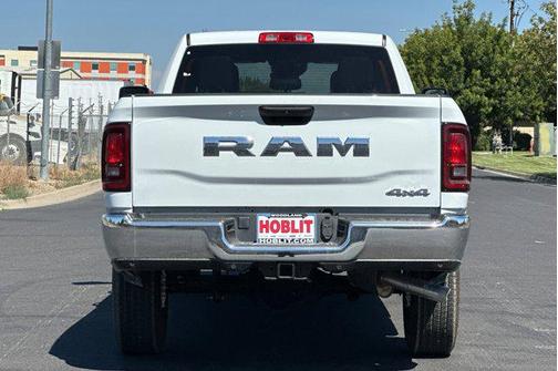 2025 RAM 3500 Tradesman Crew Cab 4x4 8' Box