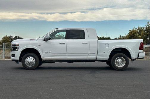 2025 RAM 3500 Limited Mega Cab 4x4 6'4' Box