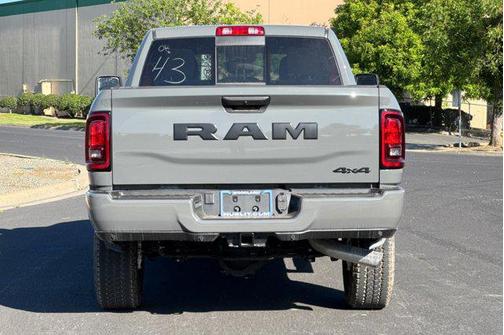 Ceramic Gray Clearcoat 2026 RAM 2500 Black Express Crew Cab 4x4 6'4' Box
