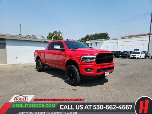 2020 RAM 2500 Laramie Crew Cab 4X4 6'4' Box