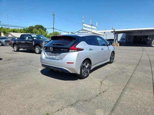 2020 Nissan Leaf SV PLUS 62 kWh