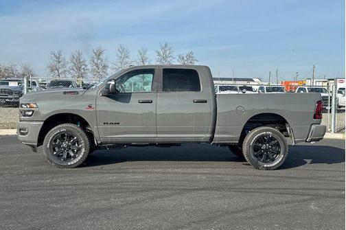 2026 RAM 2500 Big Horn Crew Cab 4x4 6'4' Box