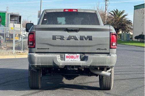 2026 RAM 2500 Big Horn Crew Cab 4x4 6'4' Box