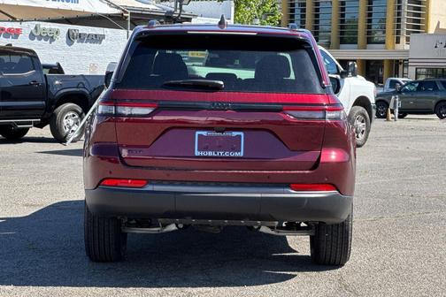 Velvet Red Pearlcoat 2026 Jeep Grand Cherokee Altitude