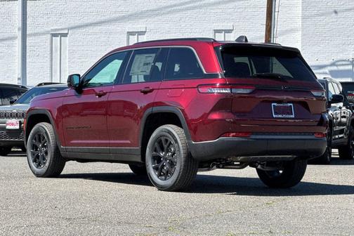 Velvet Red Pearlcoat 2026 Jeep Grand Cherokee Altitude