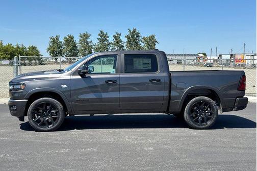 Granite Crystal Metallic Clearcoat 2026 RAM 1500 Laramie