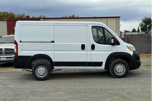 2026 RAM ProMaster 1500 Low Roof