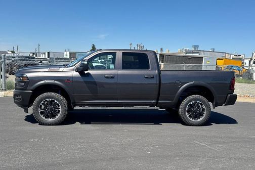 Granite Crystal Metallic Clearcoat 2026 RAM 2500 Warlock Crew Cab 4x4 6'4' Box