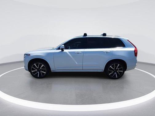 Crystal White Metallic 2020 Volvo XC90 T6 Momentum