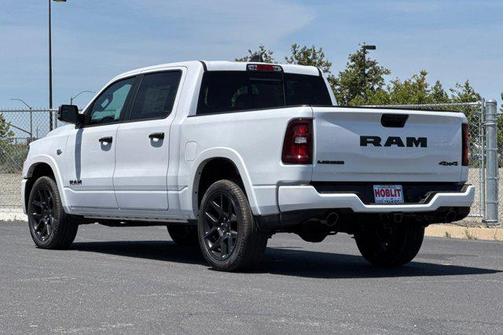 Ivory White Tri-Coat Pearlcoat 2026 RAM 1500 Laramie