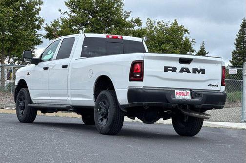 Bright White Clearcoat 2026 RAM 3500 Tradesman Crew Cab 4x4 8' Box