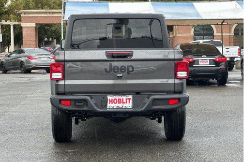 2025 Jeep Gladiator Sport S