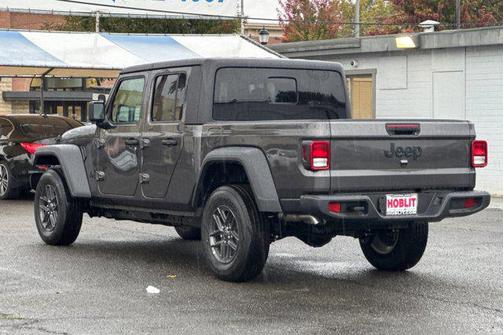 2025 Jeep Gladiator Sport S