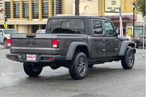 2025 Jeep Gladiator Sport S