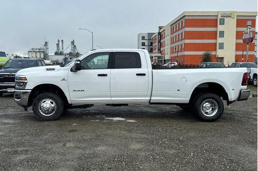 2026 RAM 3500 Big Horn Crew Cab 4x4 8' Box