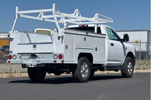 Bright White Clearcoat 2026 RAM 3500 Tradesman/Big Horn