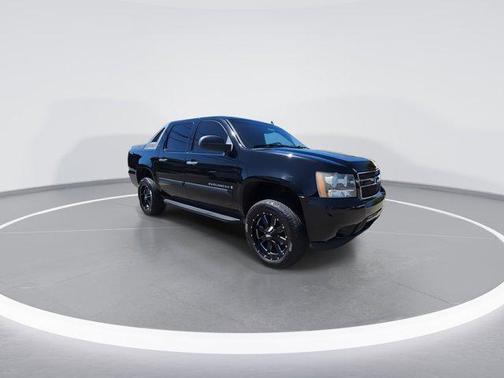 Black 2008 Chevrolet Avalanche 1500 LS