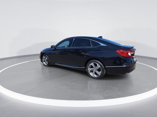 Crystal Black Pearl 2018 Honda Accord EX