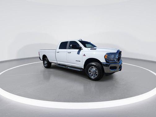 2021 RAM 2500 Big Horn Crew Cab 4x4 8' Box