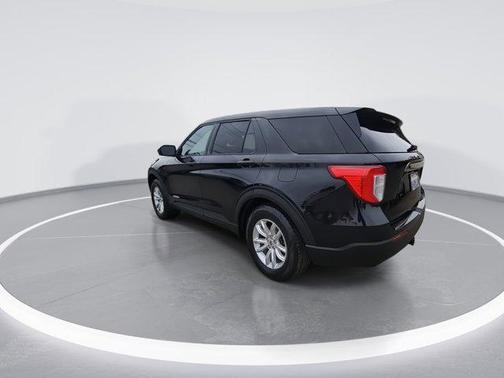 2021 Ford Explorer Base