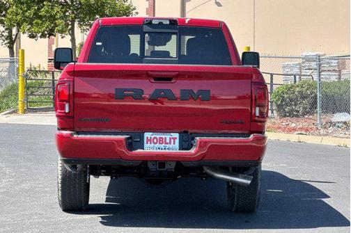 Molten Red Pearlcoat 2026 RAM 2500 Laramie Crew Cab 4x4 6'4' Box
