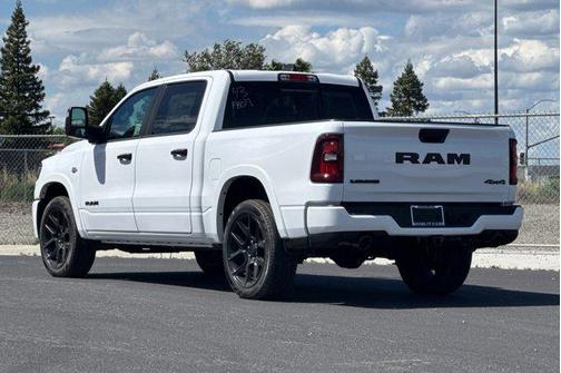 Bright White Clearcoat 2026 RAM 1500 Laramie