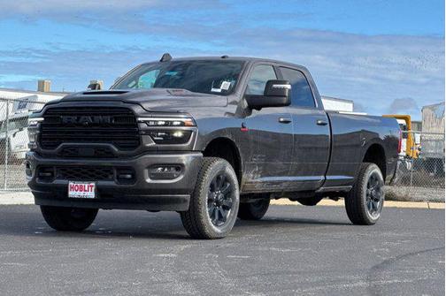 2026 RAM 3500 Laramie Crew Cab 4x4 8' Box