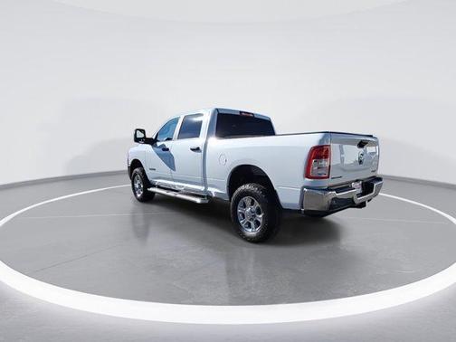 2023 RAM 2500 Big Horn Crew Cab 4x4 6'4' Box