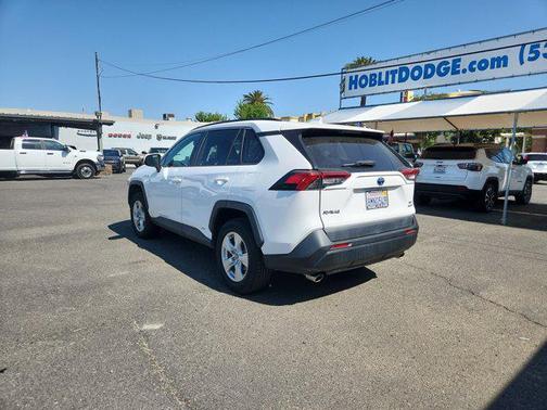 2019 Toyota RAV4 Hybrid XLE