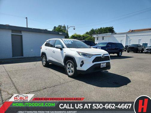 2019 Toyota RAV4 Hybrid XLE