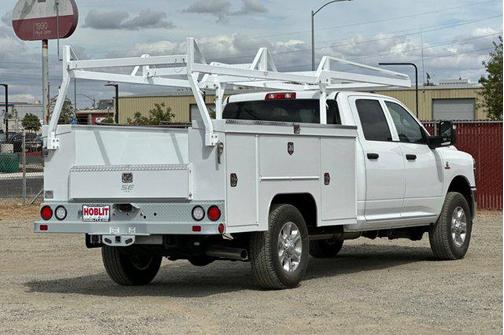 2025 RAM 3500 Tradesman/Big Horn