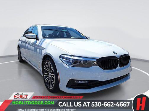 Alpine White 2018 BMW 530 530i