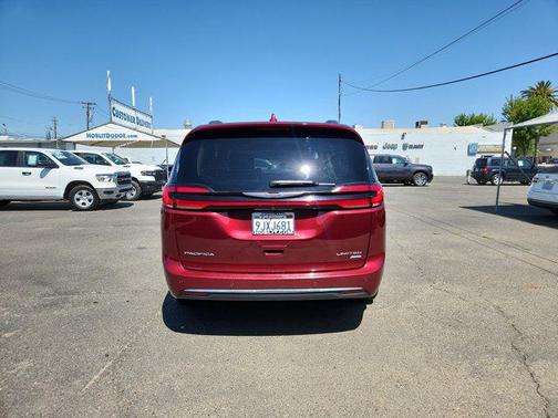 2021 Chrysler Pacifica Limited