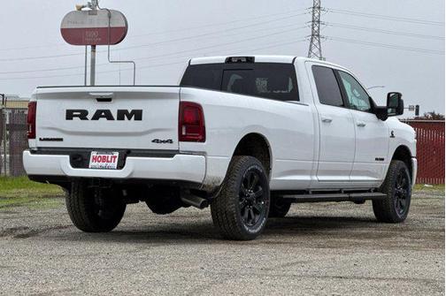 2026 RAM 3500 Laramie Crew Cab 4x4 8' Box