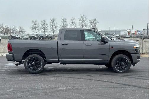 2026 RAM 3500 Laramie Crew Cab 4x4 6'4' Box