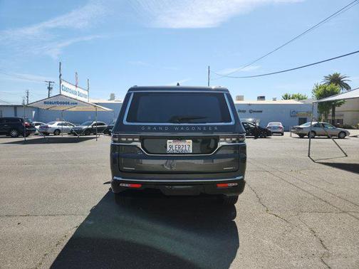 2023 Jeep Grand Wagoneer Series III 4x4