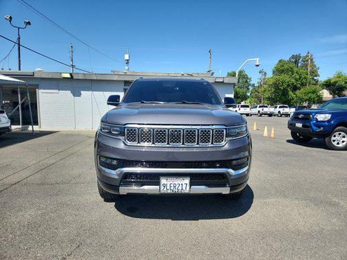 2023 Jeep Grand Wagoneer Series III 4x4