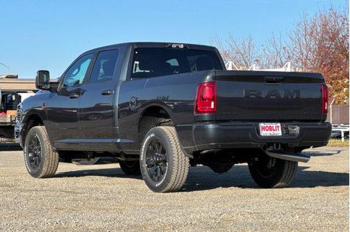 2026 RAM 2500 Big Horn Crew Cab 4x4 6'4' Box