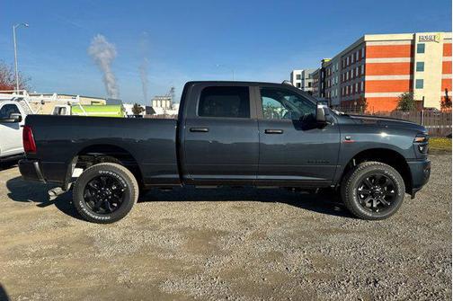 2026 RAM 2500 Big Horn Crew Cab 4x4 6'4' Box