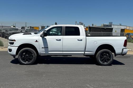 Bright White Clearcoat 2026 RAM 2500 Laramie Crew Cab 4x4 6'4' Box
