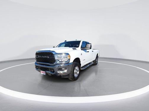 2024 RAM 2500 Big Horn Crew Cab 4x4 8' Box