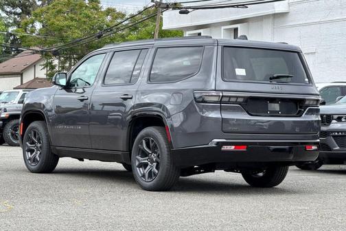 Baltic Gray Metallic Clearcoat 2026 Jeep Grand Wagoneer Limited Altitude 4x4