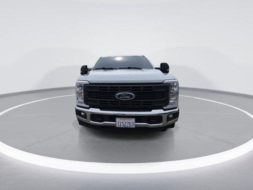 Oxford White 2023 Ford F-250 XL