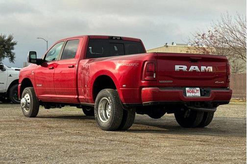 2026 RAM 3500 Laramie Crew Cab 4x4 8' Box