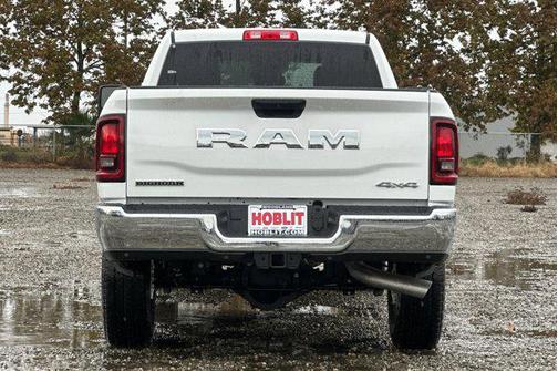 2026 RAM 2500 Big Horn Crew Cab 4x4 8' Box