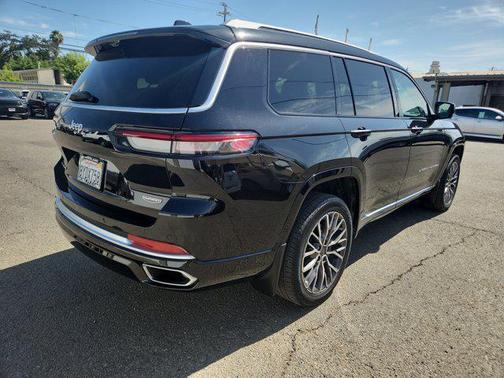 2021 Jeep Grand Cherokee L Summit Reserve